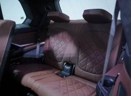 BMW X7 xDrive40i Sports Activity Vehicle 2026