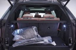 BMW X7 xDrive40i Sports Activity Vehicle 2026