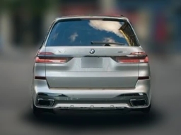 BMW X7 xDrive40i Sports Activity Vehicle 2026