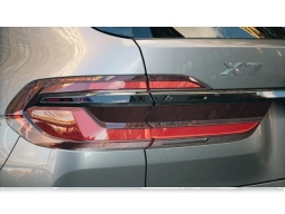 BMW X7 xDrive40i Sports Activity Vehicle 2026