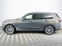 BMW X7 xDrive40i Sports Activity Vehicle 2026