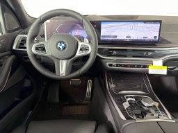 BMW X7 xDrive40i Sports Activity Vehicle 2026
