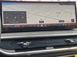 BMW X7 xDrive40i Sports Activity Vehicle 2026