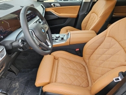 BMW X7 xDrive40i Sports Activity Vehicle 2026