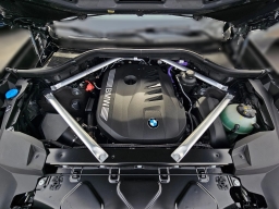 BMW X7 xDrive40i Sports Activity Vehicle 2026