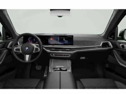 BMW X7 xDrive40i Sports Activity Vehicle 2026