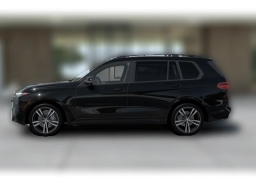BMW X7 xDrive40i Sports Activity Vehicle 2026