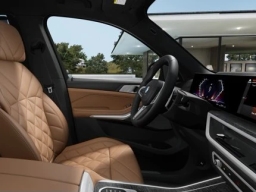 BMW X7 xDrive40i Sports Activity Vehicle 2026