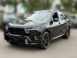 BMW X7 xDrive40i Sports Activity Vehicle 2026
