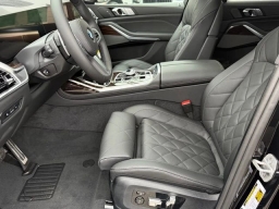 BMW X7 xDrive40i Sports Activity Vehicle 2026