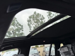 BMW X7 xDrive40i Sports Activity Vehicle 2026