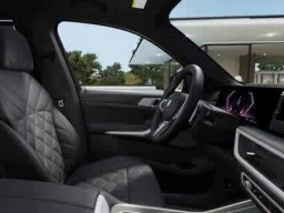 BMW X7 xDrive40i Sports Activity Vehicle 2026