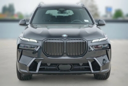 BMW X7 xDrive40i Sports Activity Vehicle 2026