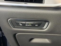 BMW X7 xDrive40i Sports Activity Vehicle 2026