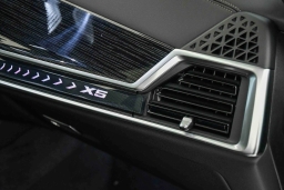 BMW X5 xDrive40i Sports Activity Vehicle 2026