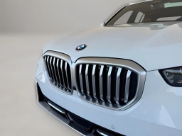 BMW X5 xDrive40i Sports Activity Vehicle 2026