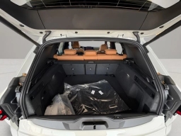 BMW X5 xDrive40i Sports Activity Vehicle 2026