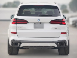 BMW X5 xDrive40i Sports Activity Vehicle 2026