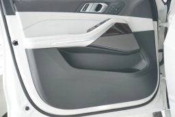 BMW X5 xDrive40i Sports Activity Vehicle 2026