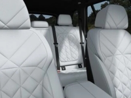 BMW X5 xDrive40i Sports Activity Vehicle 2026