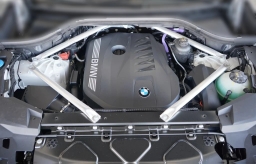 BMW X5 xDrive40i Sports Activity Vehicle 2026