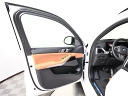 BMW X5 xDrive40i Sports Activity Vehicle 2026