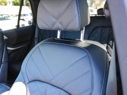 BMW X5 xDrive40i Sports Activity Vehicle 2026