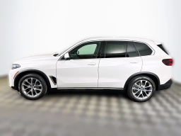 BMW X5 xDrive40i Sports Activity Vehicle 2026