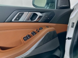 BMW X5 xDrive40i Sports Activity Vehicle 2026