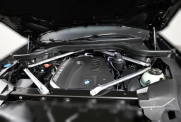 BMW X5 xDrive40i Sports Activity Vehicle 2026