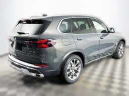 BMW X5 xDrive40i Sports Activity Vehicle 2026