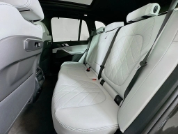 BMW X5 xDrive40i Sports Activity Vehicle 2026