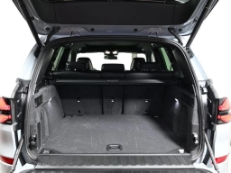 BMW X5 xDrive40i Sports Activity Vehicle 2026