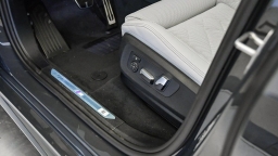 BMW X5 xDrive40i Sports Activity Vehicle 2026