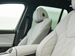 BMW X5 xDrive40i Sports Activity Vehicle 2026