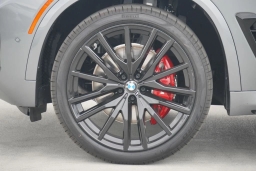 BMW X5 xDrive40i Sports Activity Vehicle 2026