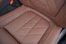 BMW X5 xDrive40i Sports Activity Vehicle 2026