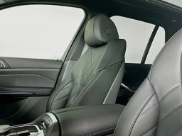 BMW X5 xDrive40i Sports Activity Vehicle 2026