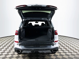 BMW X5 xDrive40i Sports Activity Vehicle 2026