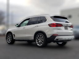 BMW X5 xDrive40i Sports Activity Vehicle 2026