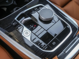 BMW X5 xDrive40i Sports Activity Vehicle 2026