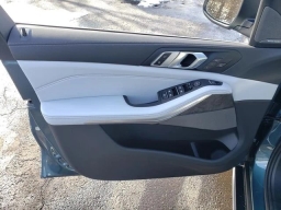 BMW X5 xDrive40i Sports Activity Vehicle 2026