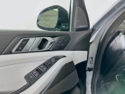 BMW X5 xDrive40i Sports Activity Vehicle 2026