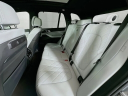 BMW X5 xDrive40i Sports Activity Vehicle 2026