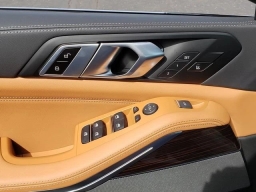 BMW X5 xDrive40i Sports Activity Vehicle 2026