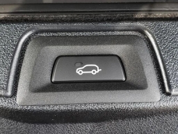 BMW X5 xDrive40i Sports Activity Vehicle 2026