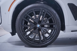 BMW X5 xDrive40i Sports Activity Vehicle 2026