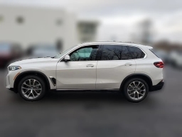 BMW X5 xDrive40i Sports Activity Vehicle 2026