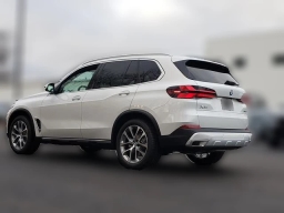 BMW X5 xDrive40i Sports Activity Vehicle 2026
