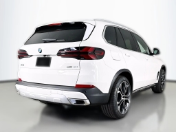 BMW X5 xDrive40i Sports Activity Vehicle 2026